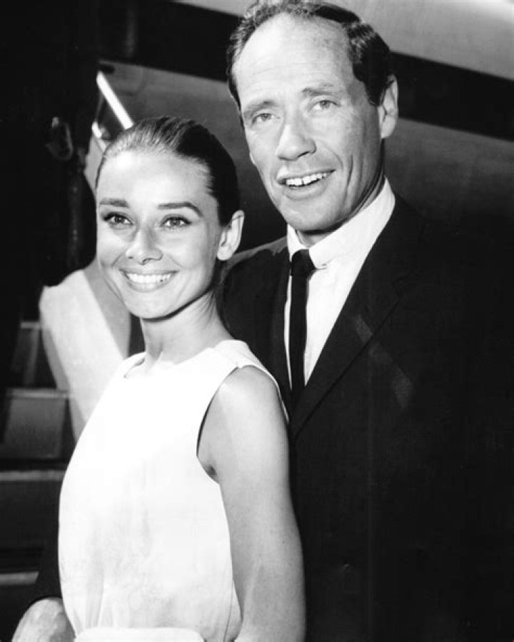 Discover The Enchanting World Of Audrey Hepburn's Relationships