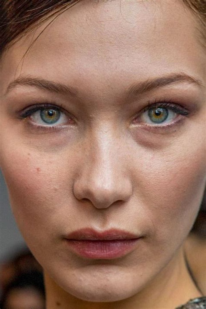 Bella Hadid Eyes Color