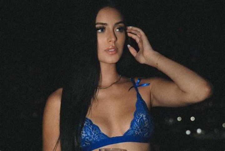 Unveiling The Secrets: Camilla Araujo's Height Explored