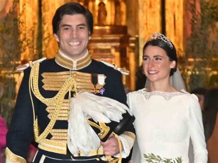 Carlos Sainz's Marital Status Revealed