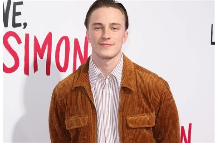 Unveiling Drew Starkey's Weight Loss Journey: Secrets And Successes