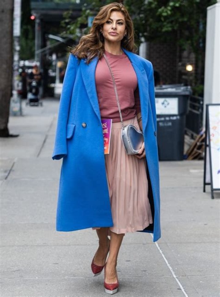 Dive Into The Enigmatic World Of Eva Mendes' Body Measurements