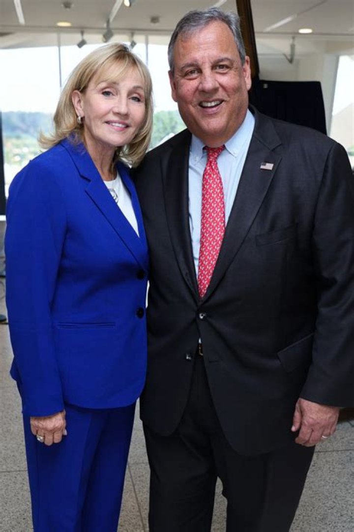 Gov. Chris Christie's Height And Weight Revealed