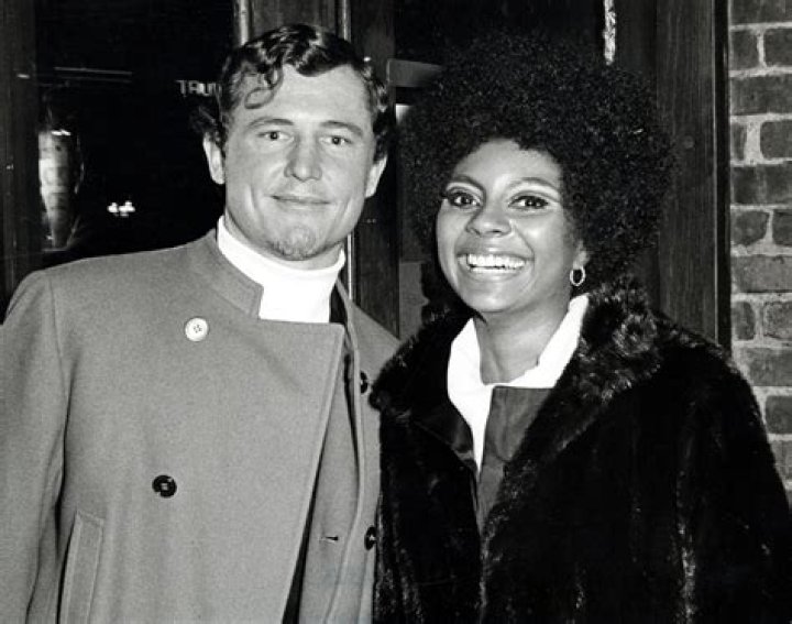 Unraveling The Age Gap In Leslie Uggams' Marriage