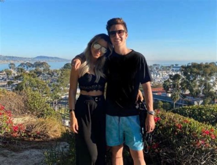 Unveiling The Inspiring World Of Hunter Lawrence's Wife