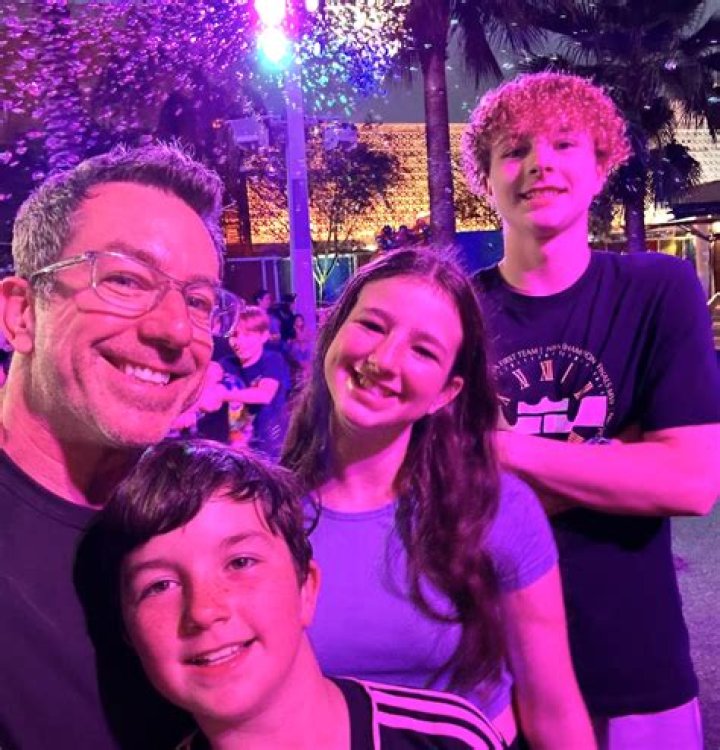 Uncovering The Lives Of A Comedian's Family