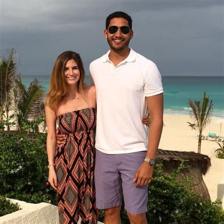 A Love Story With Surprising Insights