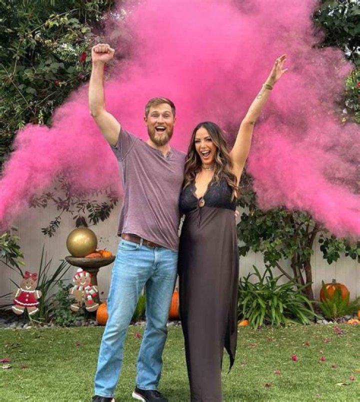 Kristen Doute Pregnant