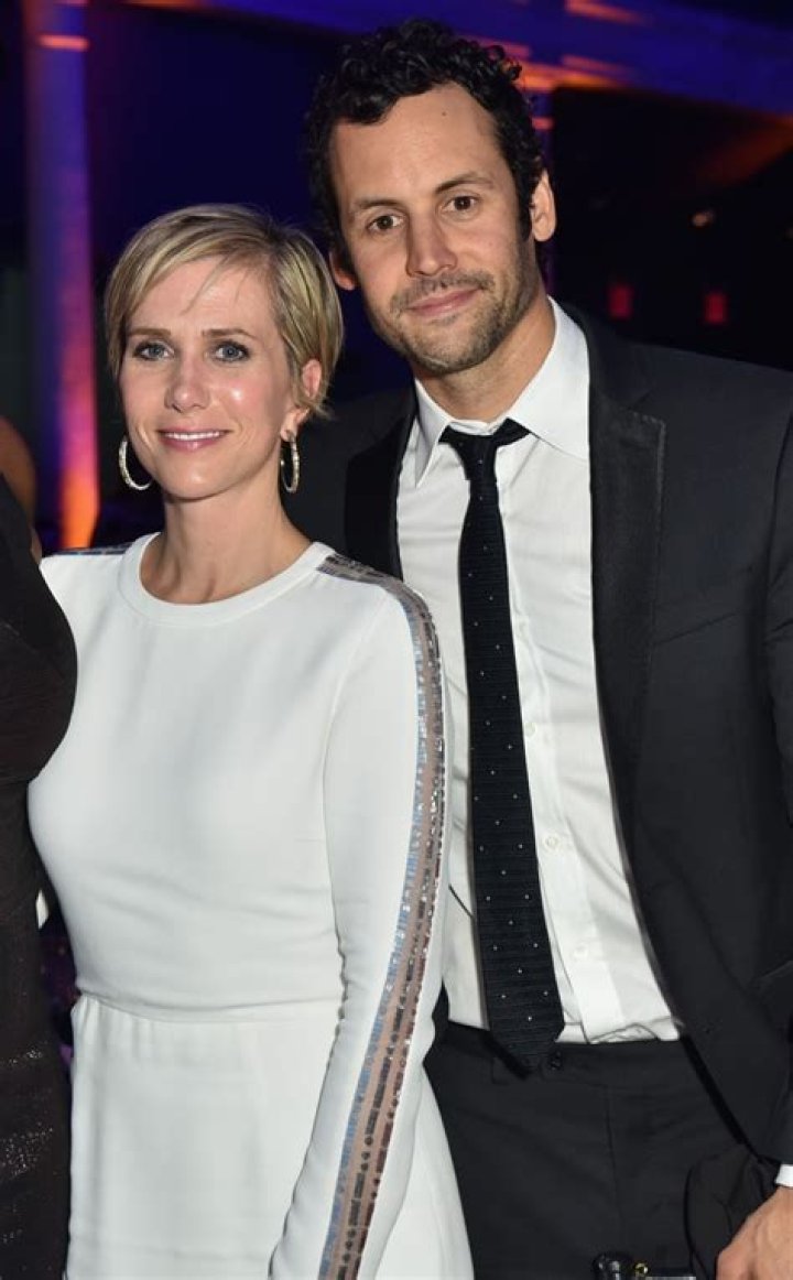 Discover The Secrets Of Kristen Wiig's Enduring Relationship!