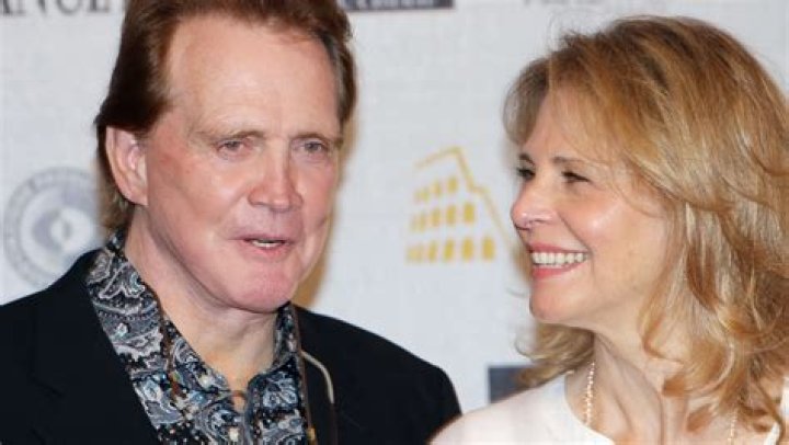 Unlocking Lindsay Wagner's Net Worth: A Journey Of Discoveries