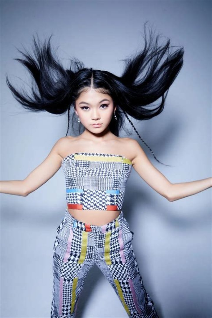 Momona Tamada Movies And Tv Shows