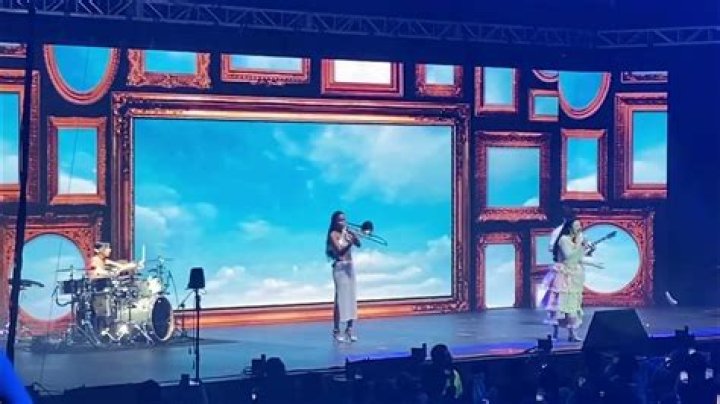 Mon Laferte El Paso TX: Uncovering A Musical Phenomenon