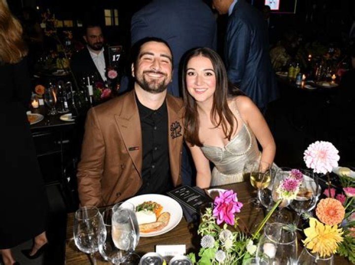 Unlocking The Secrets Of Noah Kahan's Spouse