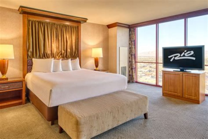 Unveil The Secrets Of Prince Harry's Lavish Vegas Suite