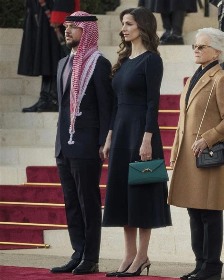 Unveiling The Height Of Princess Rajwa Al Hussein: Surprising Revelations