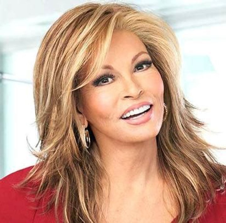 Unveiling The Secrets Of Raquel Welch's Iconic Shoe Size