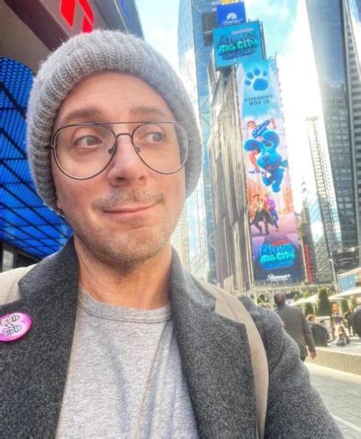 Happily Married And Still Clued In!