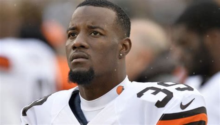 Unveiling The Private Life Of Tashaun Gipson: Discoveries About His Wife