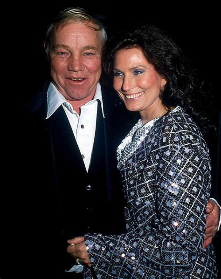 Loretta Lynn And Johnny Cash's Enduring Bond